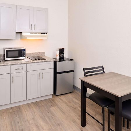 Econo Lodge Inn & Suites Port Arthur Near Sabine Pass Ngoại thất bức ảnh